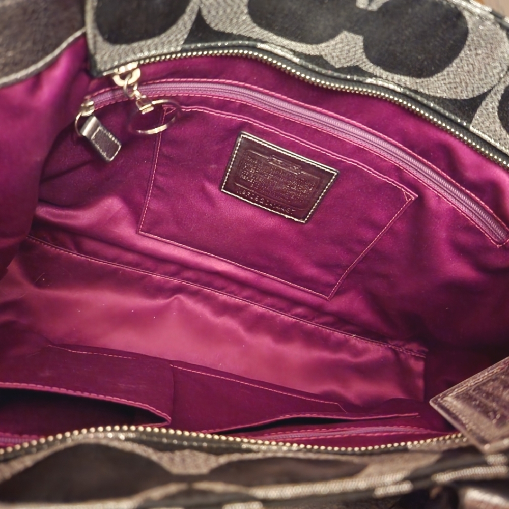 Authentic Coach Handbag - Picture 5 of 6
